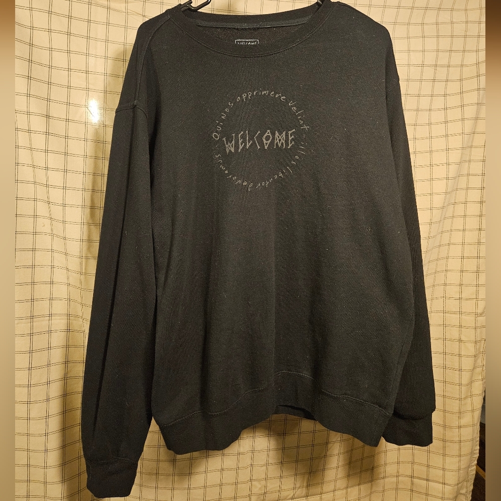 WELCOME skateboards sweatshirt sz XL